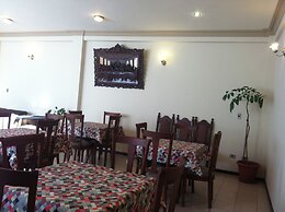 El Prado Hotel