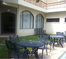 El Prado Hotel
