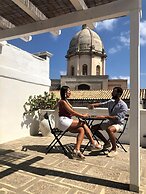 Nenetta Rooms