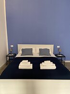 Nenetta Rooms