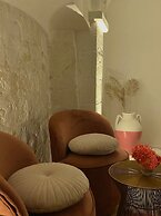 Nenetta Rooms