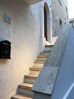 Nenetta Rooms
