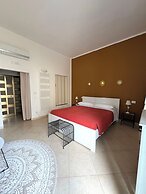 Nenetta Rooms