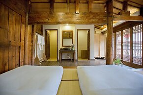 Songshi Guqin Inn