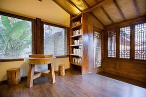 Songshi Guqin Inn