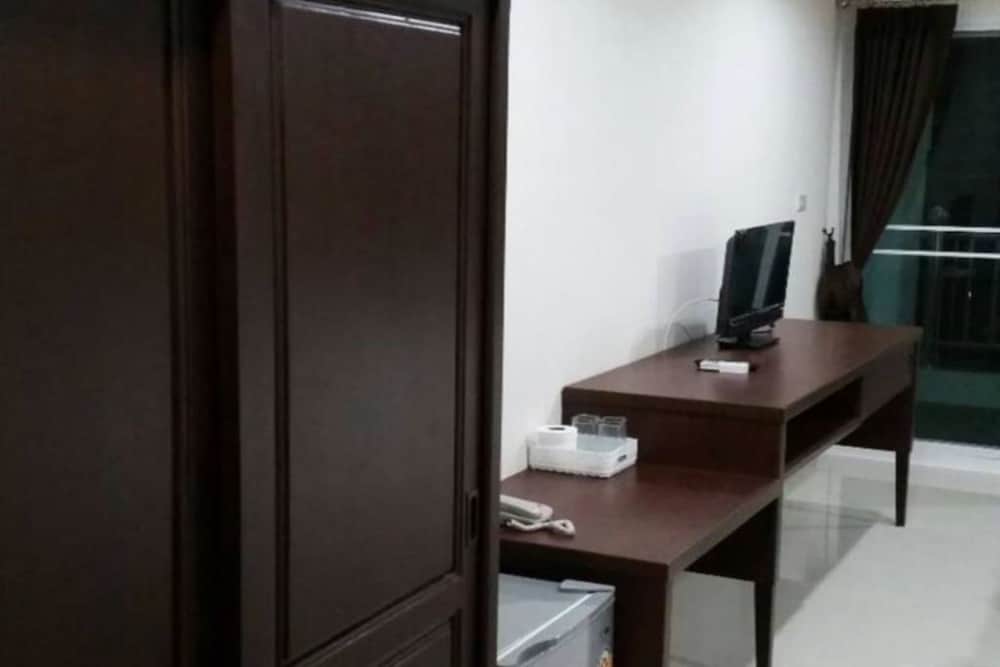 Pearl Residence Serviced Apartment