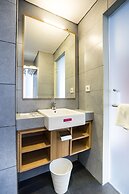 Maple Hotel Jakarta