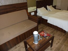 Hotel Regal Palace