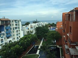 Away Las Tortugas Beachfront