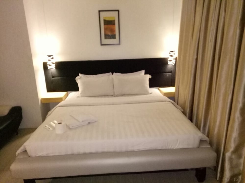 Dragonlink Suites