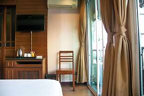Lamphu Tree House Boutique Hotel