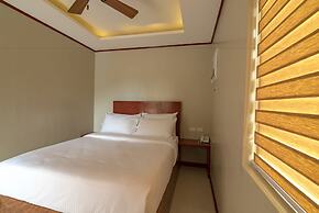 Coral Cliff Hotel
