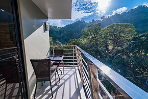 Coral Cliff Hotel