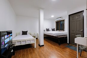 Diff Hostel