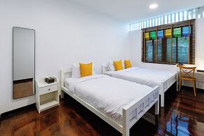 Diff Hostel