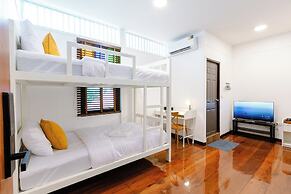 Diff Hostel