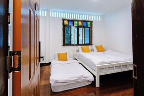 Diff Hostel