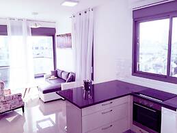 Luxury Apartment in Tel Aviv
