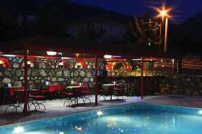 Grand World Hotel