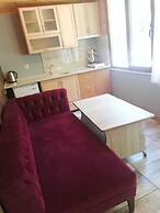 Sarahome Apart