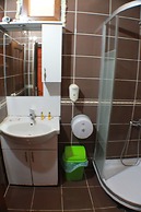 Sarahome Apart