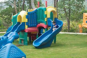 Residency Lake Resort and Spa