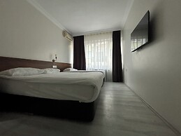 Hotel Altinnal