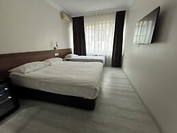 Hotel Altinnal