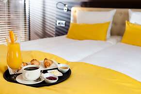 Hotel Eclipse