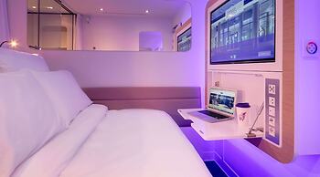 YOTELAir Paris CDG - Transit Hotel