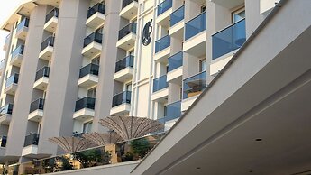 Kleopatra Dreams Beach Hotel