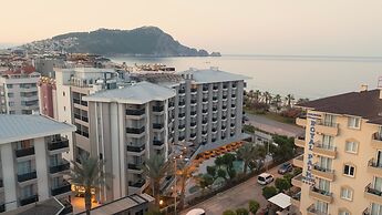 Kleopatra Dreams Beach Hotel