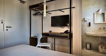 Teku Boutique Hotel