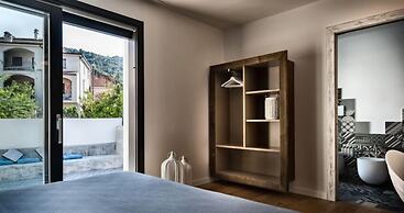 Teku Boutique Hotel