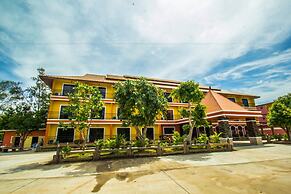 Maladee Hotel
