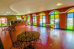 Maladee Hotel