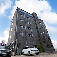 Blue Mountain Hotel