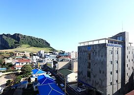 Blue Mountain Hotel