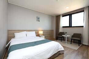 Blue Mountain Hotel