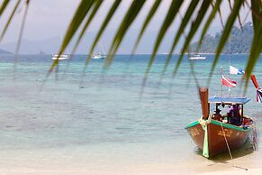 Lipe Camping Zone & Bungalows