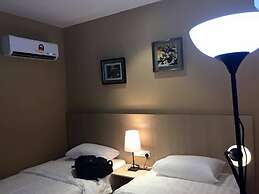 91 Street Boutique Inn