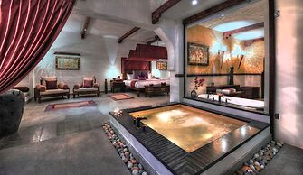 Evolve Back, Hampi