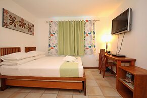 Bluewaves Beach House