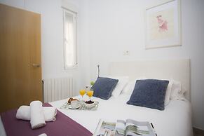 SingularStays Mar44