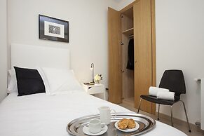 SingularStays Mar44