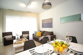 SingularStays Mar44