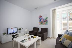 SingularStays Mar44
