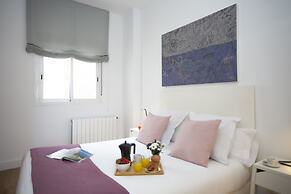 SingularStays Mar44