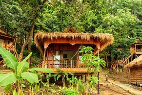 White Beach Bungalows