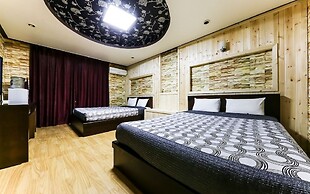 Venus Motel&Pension
